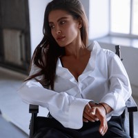 Laporan dari koran Obozrevatel menyebutkan jika Anastasia keluar perbatasan Ukraina bersama dua orang pria Hungaria dan ibunya. Dikatakan jika dia ditahan ketika tidak menyebutkan sedang membawa banyak uang di titik pemeriksaan Vilok tapi kemudian ditemukan oleh petugas Hungaria. Baru lah setelah itu Anastasia melaporkannya.Foto: Facebook Anastasia Kotvitska