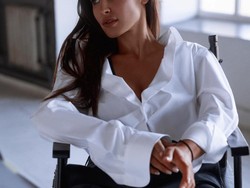 7 Foto Istri Konglomerat yang Kabur dari Ukraina Bawa Uang Rp 415 M di Koper