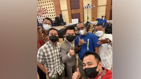 Arief Muhammad (IG ariefmuhammad)