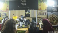 Inacraft 2022 berlangsung pada tanggal 23-27 Maret 2022 di Balai Sidang Jakarta Convention Center. Ada beragam makanan khas daerah yang juga dihadirkan dalam pameran Inacraft.