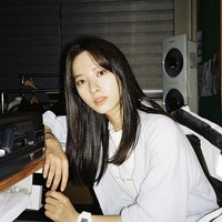 Tahun 2017 menandai debut aktingnya. Aktris 26 tahun itu menjadi lawan main Cha Eun Woo dalam drama Korea Hit the Top. Foto: dok. Instagram @bn_95819