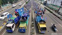 Buruh Bergerak Ke Pusat Kota Surabaya, Hati-hati Macet Di Titik Ini