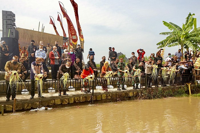 Festival Mojotirto