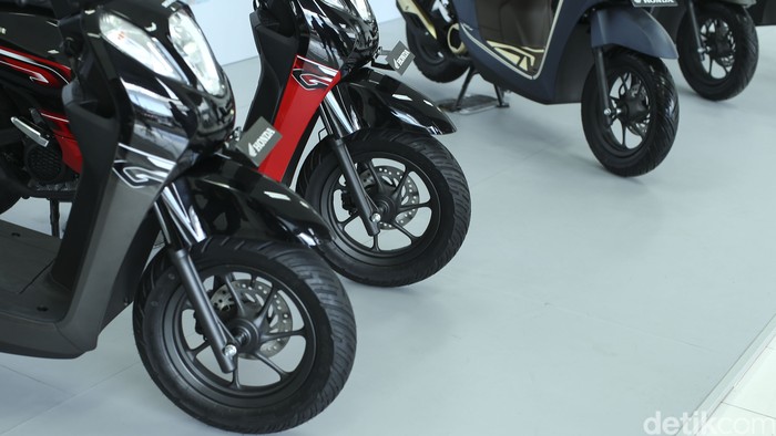 Honda Genio terbaru telah resmi meluncur. Skutik andalan Honda di kelas entry level itu kini lebih stylish dan punya fitur baru. Rabu, 23/3/2022.