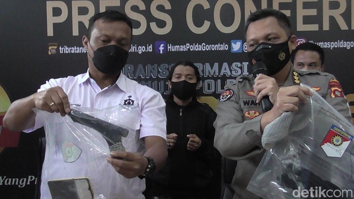 Konperensi pers kasus petinggi Polda Gorontalo tewas ditembak tahanan narkoba (detikcom/Ajis Halid)