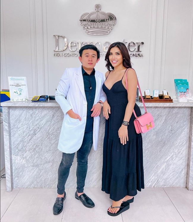 Millen Cyrus belum lama ini menjalani prosedur kecantikan berupa suntik filler di salah satu klinik kecantikan di Bali. Foto: Instagram/@millencyrus