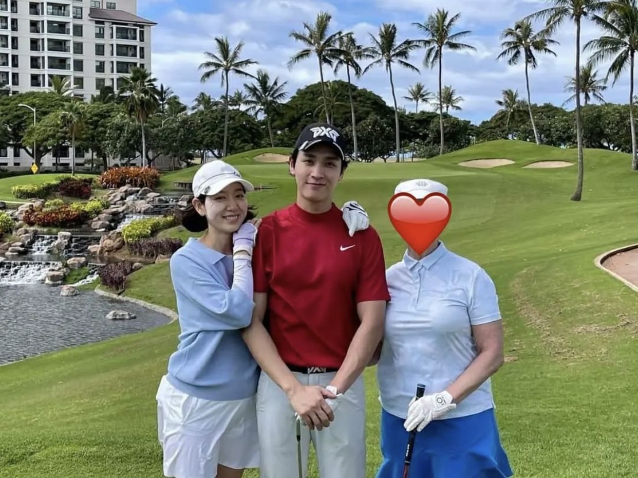 Park Shin Hye dan Choi Tae Joon Bulan Madu di Hawaii