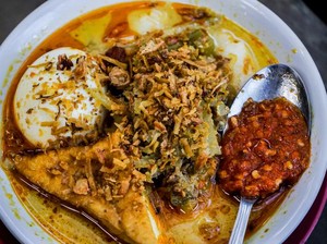 5 Pasar Tradisional Ini Punya Kuliner Enak, Ada Katupe Sayur hingga Nasi Tim