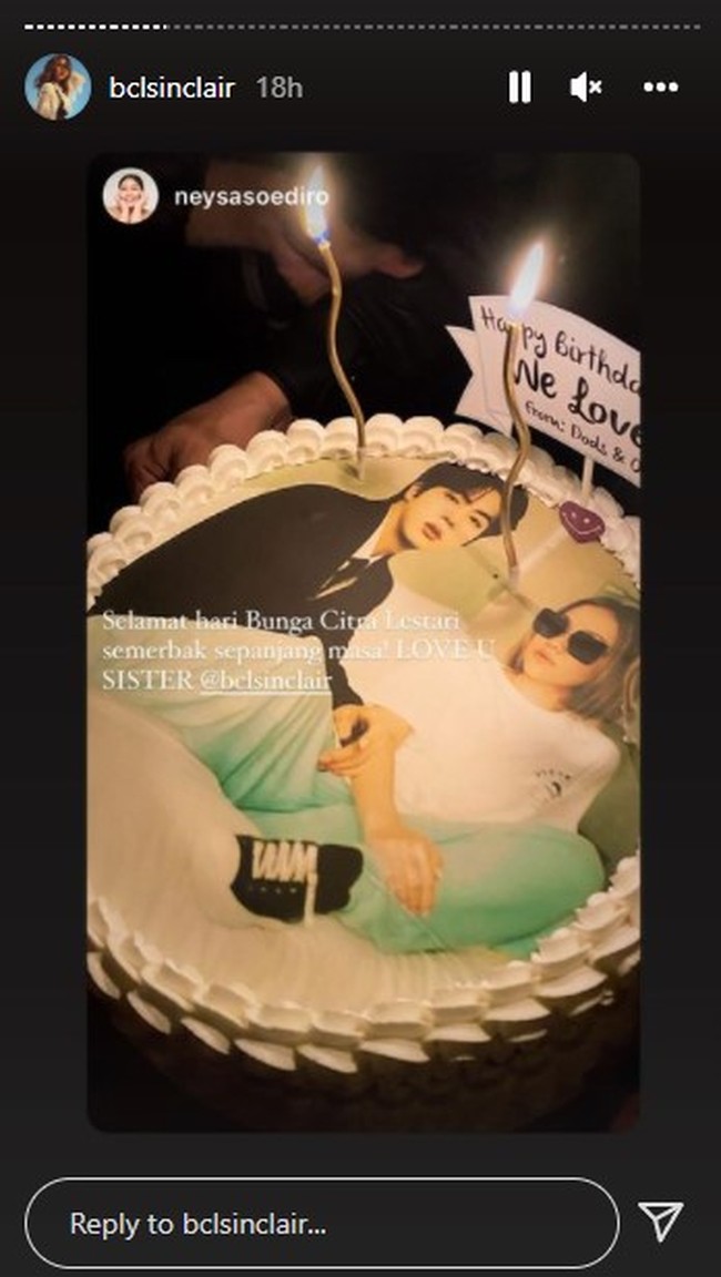 Di hari ulang tahunnya, Bunga Citra Lestari juga mendapat beragam kejutan. Seperti kejutan kue ulang tahun unik yang satu ini. Pada kue ulang tahun itu terdapat foto BCL bersama salah satu member BTS, Seokjin. Foto: Instagram