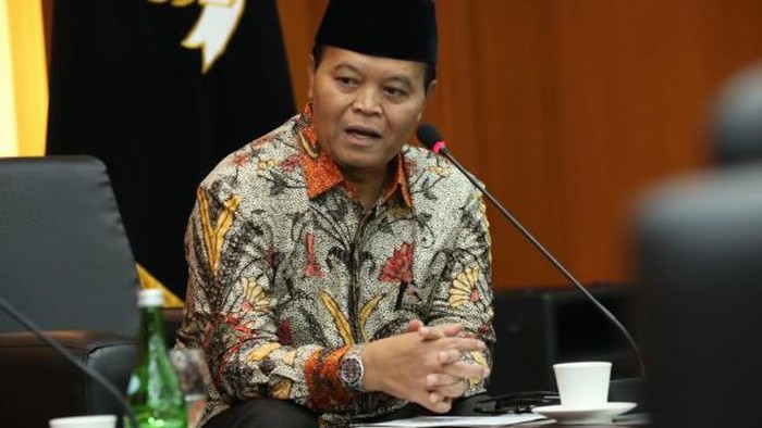 Wakil Ketua MPR Hidayat Nur Wahid (HNW)