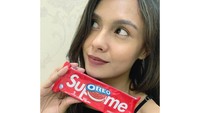 Oreo Supreme sempat menarik perhatian karena harganya yang fantastis. Saat itu Angie juga pernah membeli dan menikmatinya lho! Foto: Instagram @nonangie