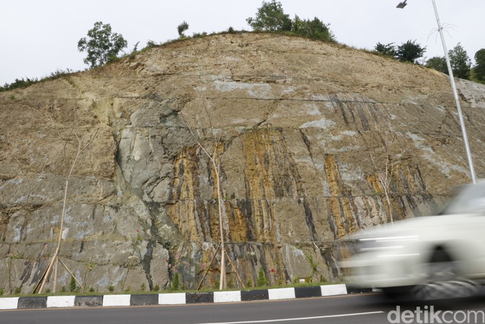 Bukit Menangis di Mandalika, Lombok Tengah