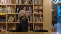 Forest of Wisdom menjadi tempat syuting drama She Was Pretty. Tempat ini bukan merupakan perpustakaan maupun toko buku. Forest of Wisdom lebih senang disebut sebagai ruang baca.Buku yang ada di tempat tersebut tidak dapat dipinjam atau dibeli. Orang-orang hanya mengunjunginya dan membaca di tempat sambil menikmati secangkir kopi. Foto: Soompi