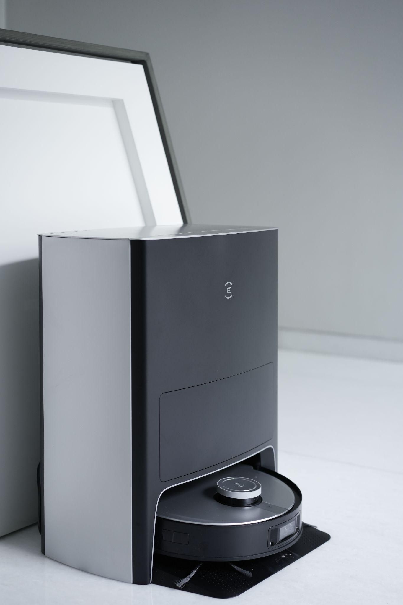 ECOVACS