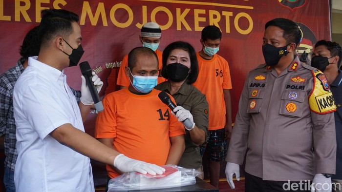 Eks karyawan toko bangunan di Mojokerto yang membobol brangkas toko untuk foya-foya di Tretes