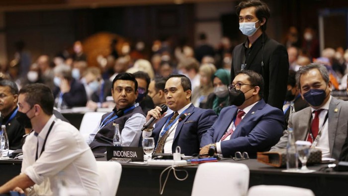 Fadli Zon di IPU ke-144 DPR