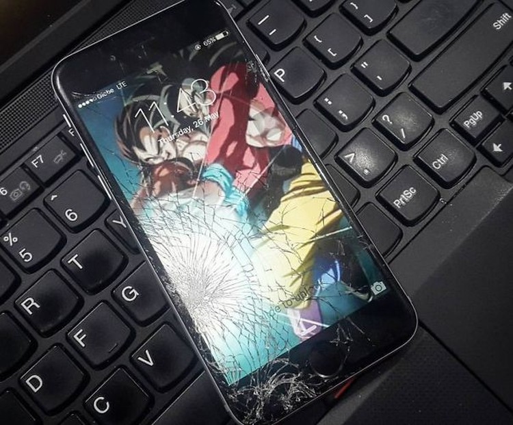 fotoinet layar ponsel retak disulap jadi kece lagi