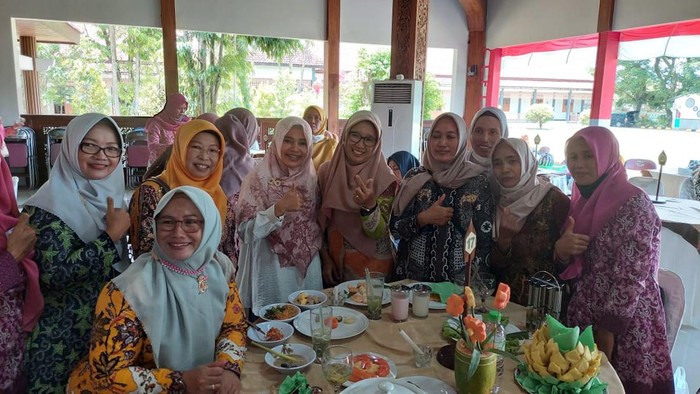 Ibu-ibu PKK di Kebumen.