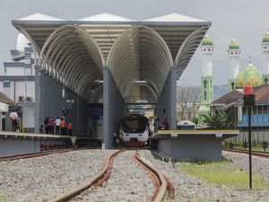 Wusss....Main ke Garut Sudah Bisa Naik Kereta Api