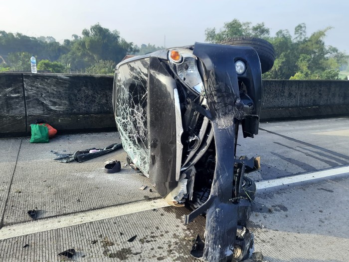 kecelakaan di tol