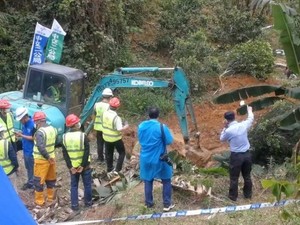 Tim SAR Temukan Jenazah di Lokasi Jatuhnya Boeing 737-800 China Eastern