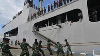 Kedatangan Taruna AAL Tingkat I Angkatan ke-70 tahun 2022 bersama KRI Surabaya dan KRI Dewaruci tersebut dalam rangka latihan praktek (Lattek) Pelayaran Prajalasesya dengan rute Surabaya-Palu-Makassar-Surabaya.