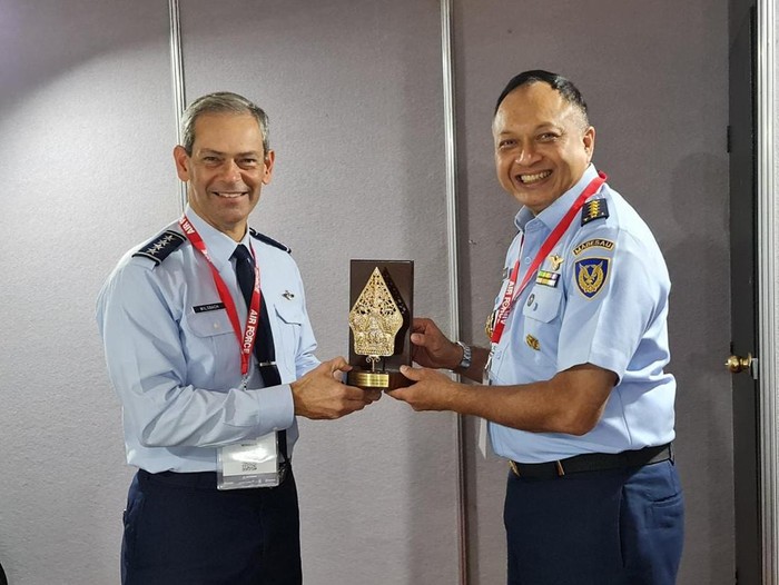 KSAU Marsekal TNI Fadjar Prasetyo melakukan pertemuan dengan sejumlah pemimpin AU dunia untuk membahas kerja sama pertahanan bidang udara. (dok Dispenau)