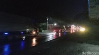 Terpisah Kasat Lantas Polres Pati, AKP Adis Dani Darta mengatakan kondisi kemacetan parah di jalan Pantura Pati-Rembang sejak hari Senin (21/3) kemarin. Menurutnya kondisi diperparah karena curah hujan belakangan ini.  