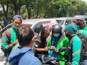 Ojol di Surabaya Sweeping Driver yang Tak Ikut Demo: Tidak Solid