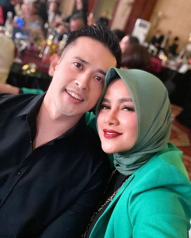 Olla mengajukan gugatan cerai pada 23 Maret 2022 melalui e-court di Pengadilan Agama Jakarta Selatan. Belum diketahui secara pasti alasan Olla memilih untuk mengajukan gugatan cerai kepada suaminya. Foto: Instagram