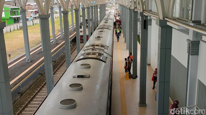 Penampakan Stasiun Garut dan reaktivasi jalur Cibatu-Garut