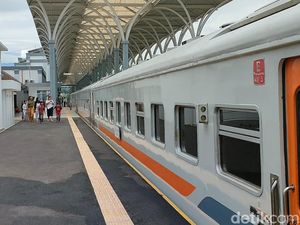 Stasiun Garut, Saksi Kedatangan Para Menak Eropa di Kota Intan