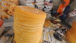 Melihat Produksi Gula Batu di Klaten