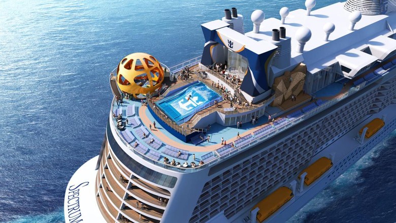 Sprectrum of The Seas dari Royal Carribean International
