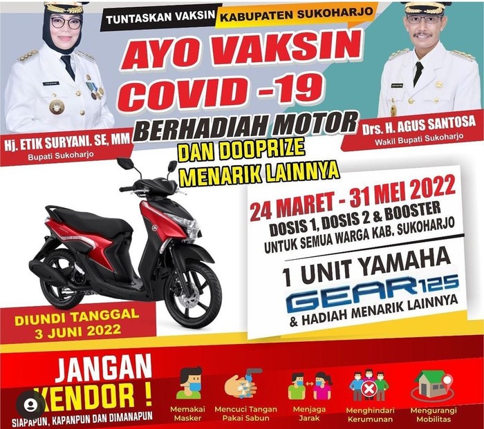 Vaksinasi berhadiah sepeda motor di Sukoharjo.