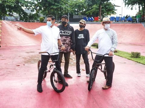 wali kota kediri abdullah abu bakar