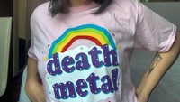 Wanita bernama Dea ini lebih dikenal sebagai konten kreator dewasa. Namanya identik dengan situs dewasa bernama Onlyfans.Foto: Instagram/gresaidss