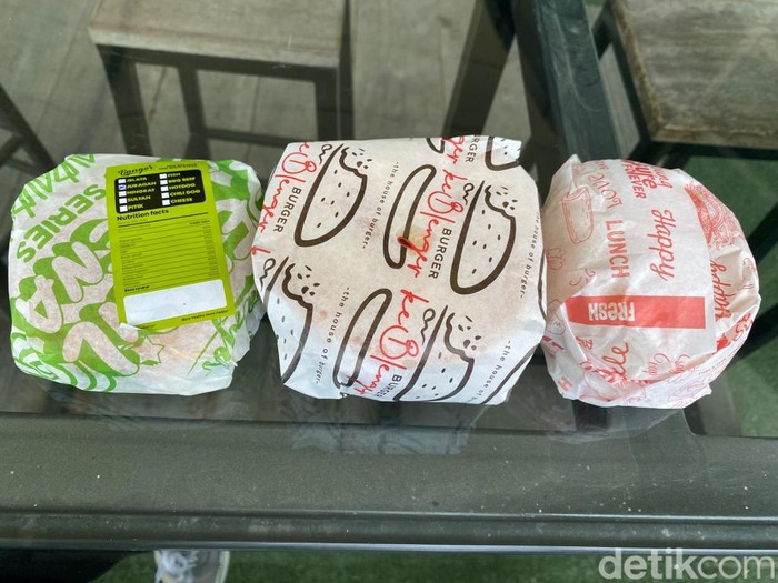 Adu Rasa 3 Burger Rp 20 Ribuan di Jaksel, Mana Paling Gurih Juicy?