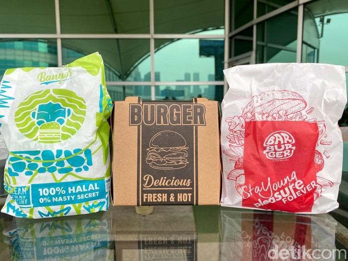 Adu Rasa 3 Burger Rp 20 Ribuan di Jaksel, Mana Paling Gurih Juicy?