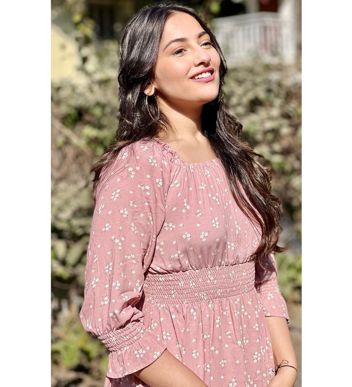 Anagha Bhosale Pesinetron India, Anagha Bhosale, kini pilih hijrah.