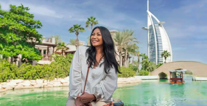 Anggun di Dubai