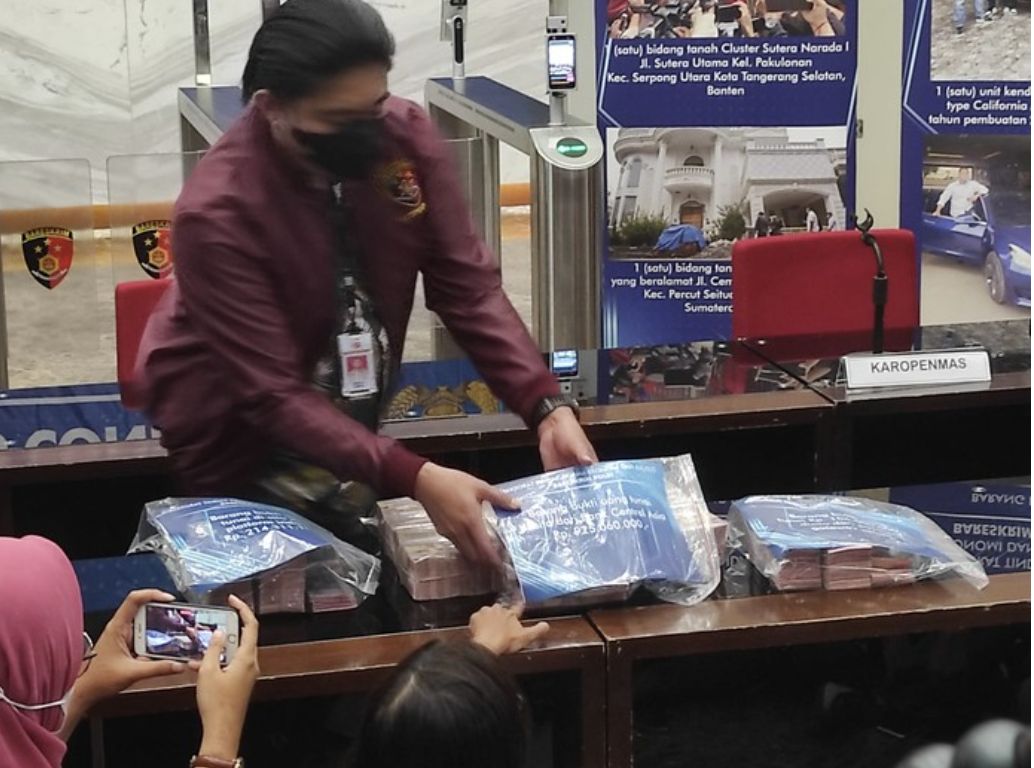 Barang bukti kasus Indra Kenz (Azhar-detikcom)