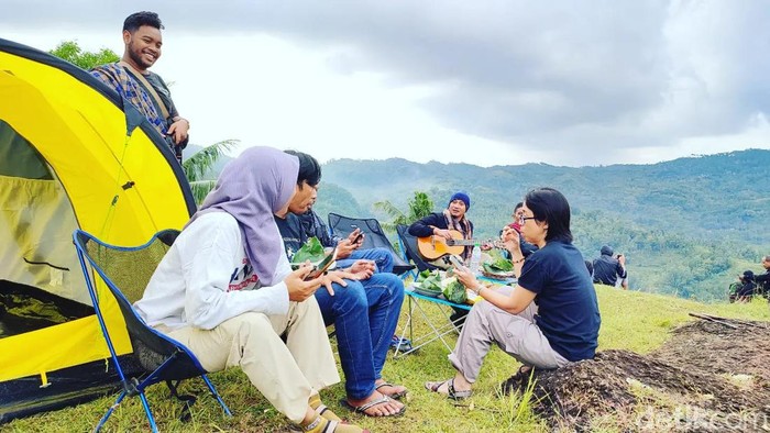 Camping di Pacitan