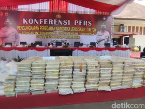 Selundupkan Sabu 1 Ton via Laut, WNA Afghanistan Terancam Pidana Mati!