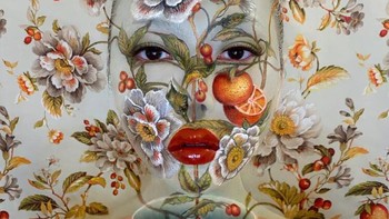 Setelah satu bukan kursus makeup, Choi mempraktekkan kemampuannya dengan membuat makeup Halloween. Saat mencoba mengikuit ilusi wajah terbelah ternyata ia bisa melakukannya lebih baik. Hal ini yang memotiviasi dirinay untuk mengeksplo gaya makeup distopia. Foto: Instagram/mimles