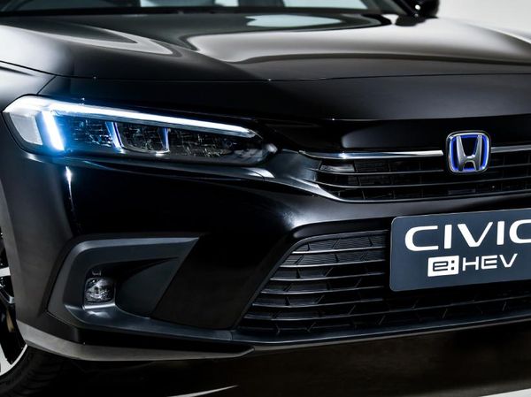 Wujud Honda Civic Anyar yang Kena Setrum di Thailand