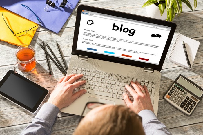 Ilustrasi Content Writing