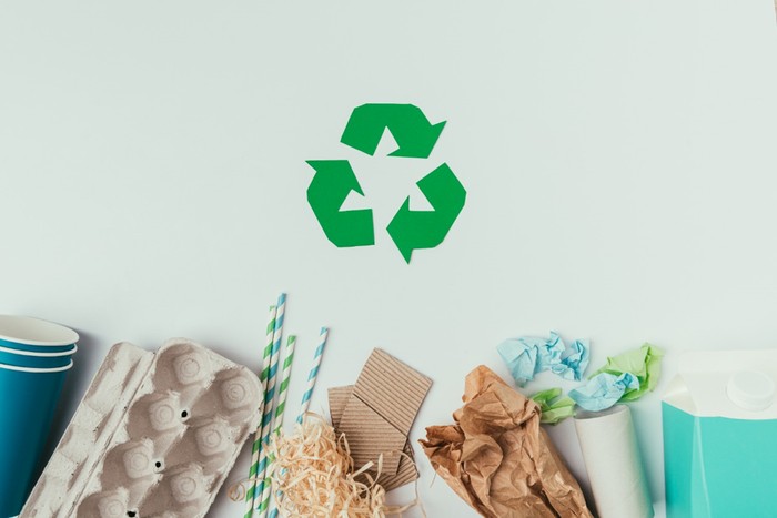 Ilustrasi Sampah Belanja Online
