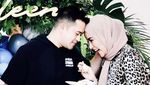 Intip Kebersamaan Olla Ramlan dan Aufar Hutapea Saat Acara Makan Keluarga 