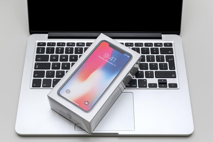 iPhone